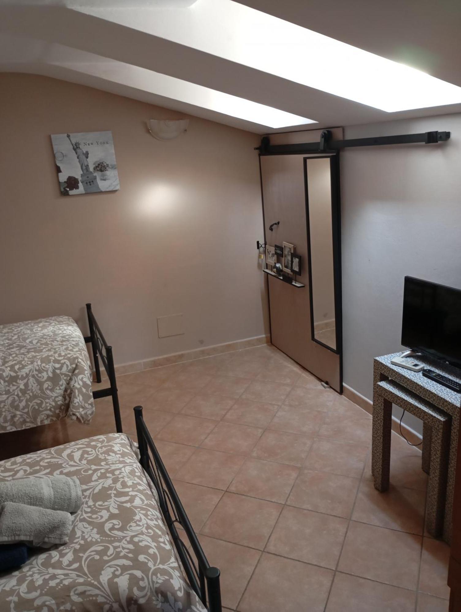 Enza-Home-In-Roma 外观 照片